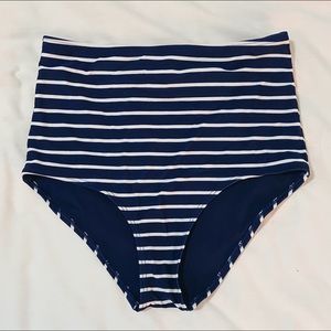 Hi-rise bikini bottoms